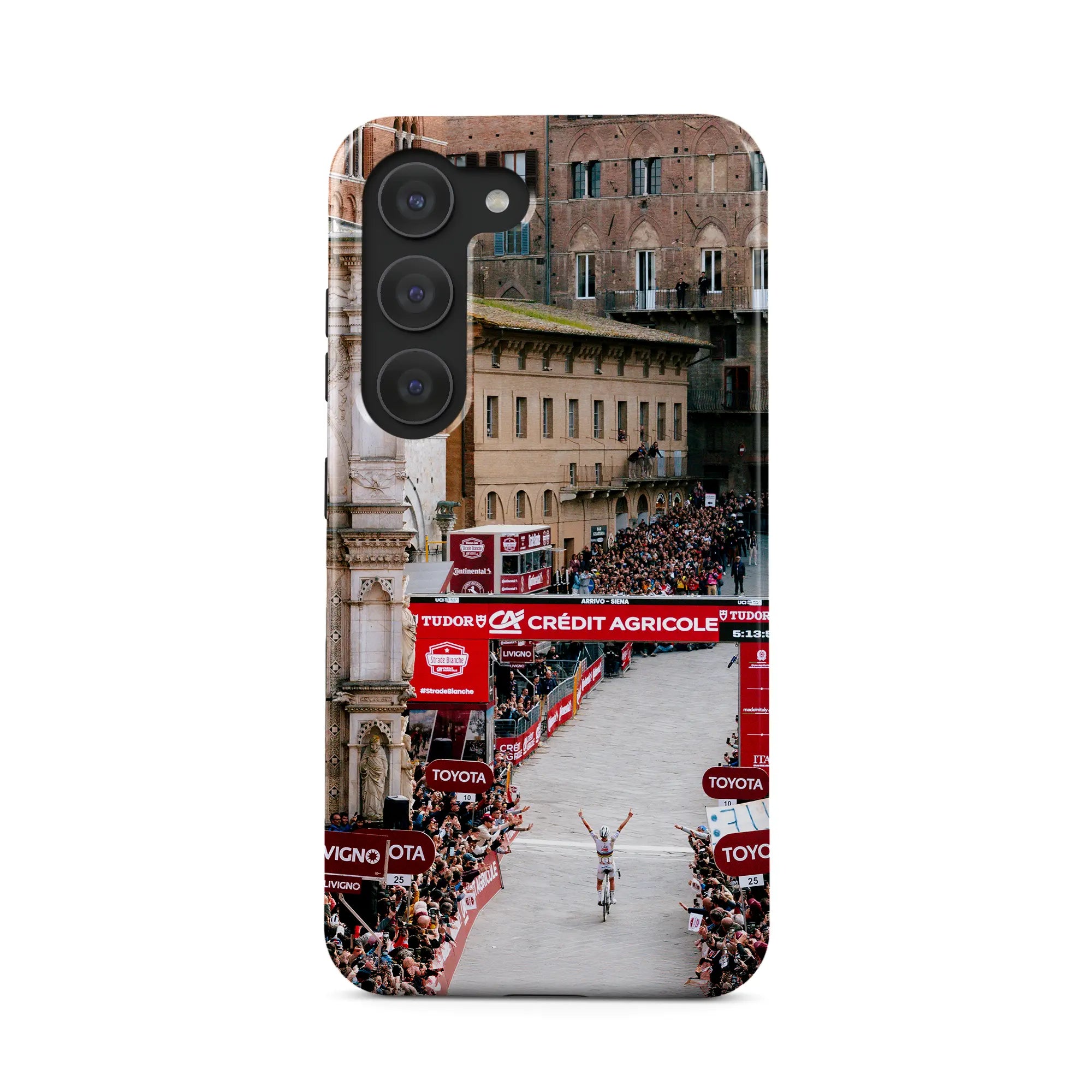 Coque iPhone King of Strade Bianche installée sur smartphone, rendu final