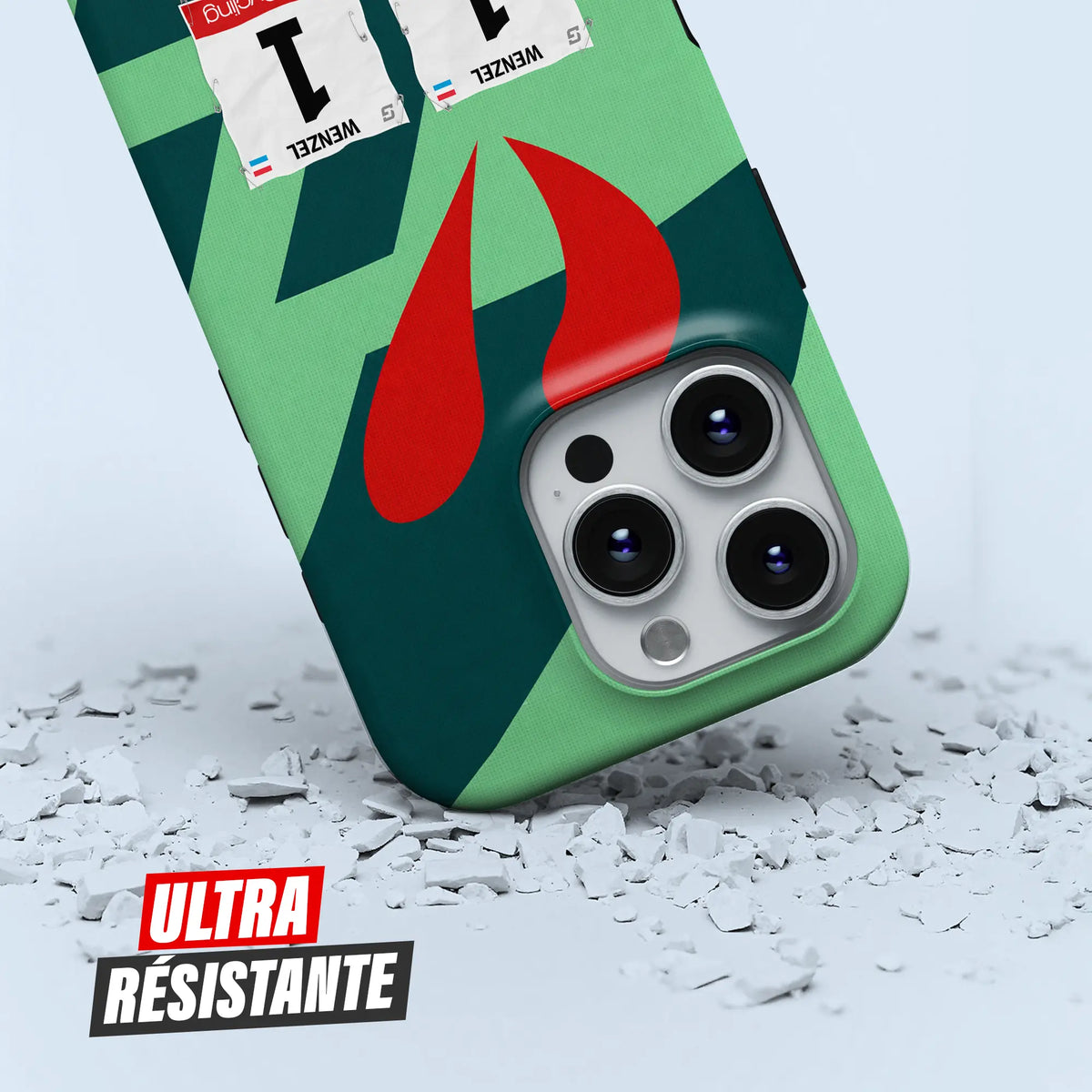 Coque iPhone cadeau cycliste Kern Pharma avec nom, numéro et drapeau